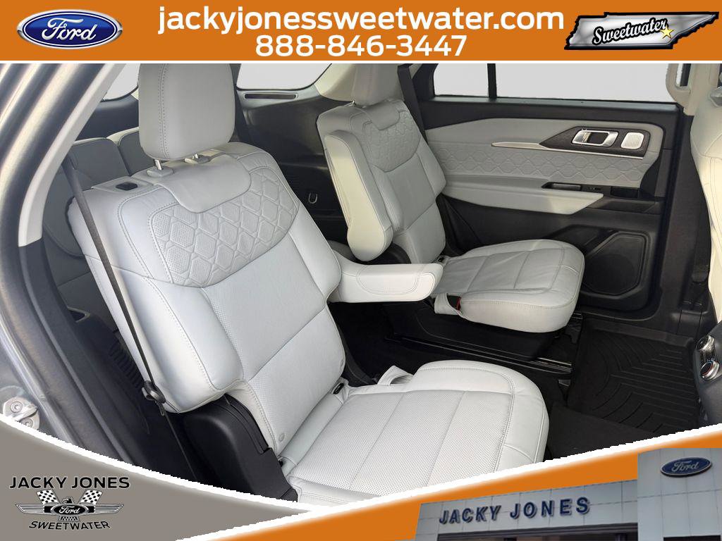 Certified 2025 Ford Explorer Platinum w/ Ultimate Package RWD image 18