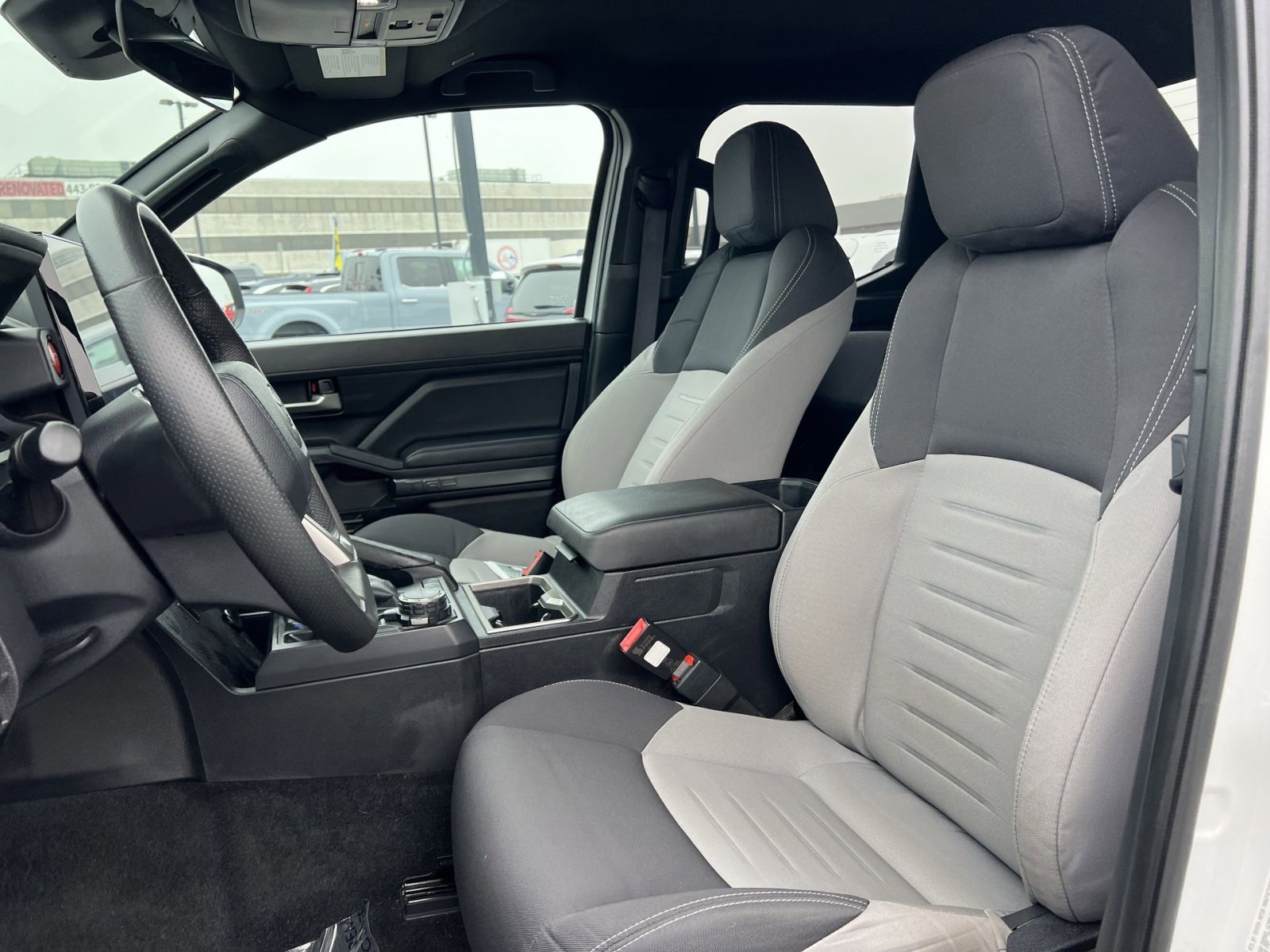 Used 2024 Toyota Tacoma TRD Sport image 13