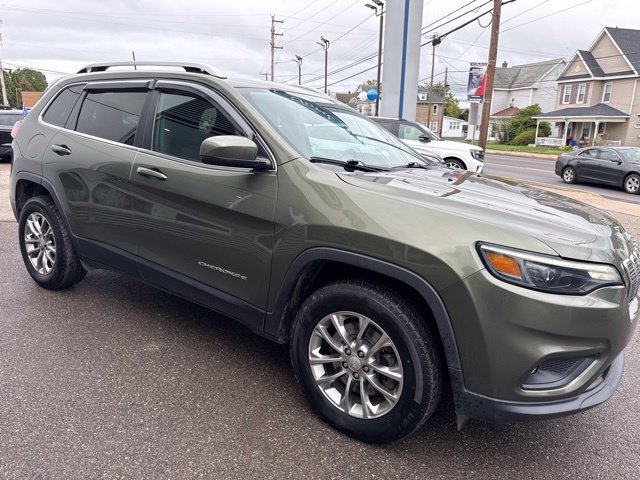 Used 2021 Jeep Cherokee Latitude Lux AWD/4WD image 4