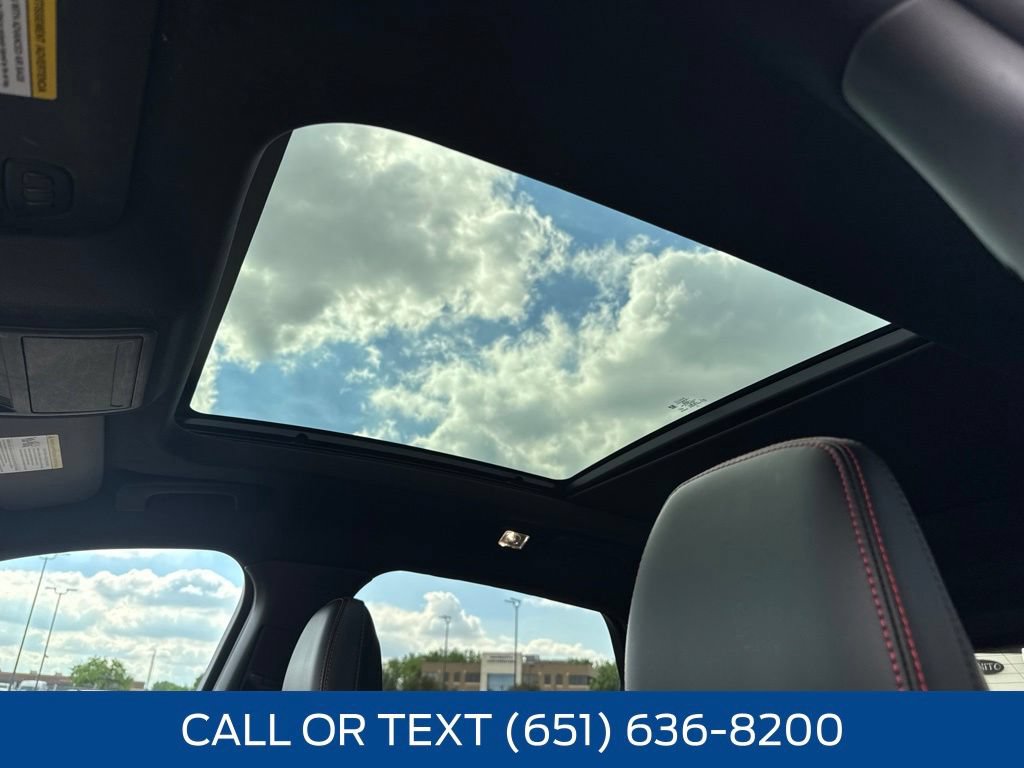Certified 2023 Ford Escape ST-Line Elite AWD/4WD image 27