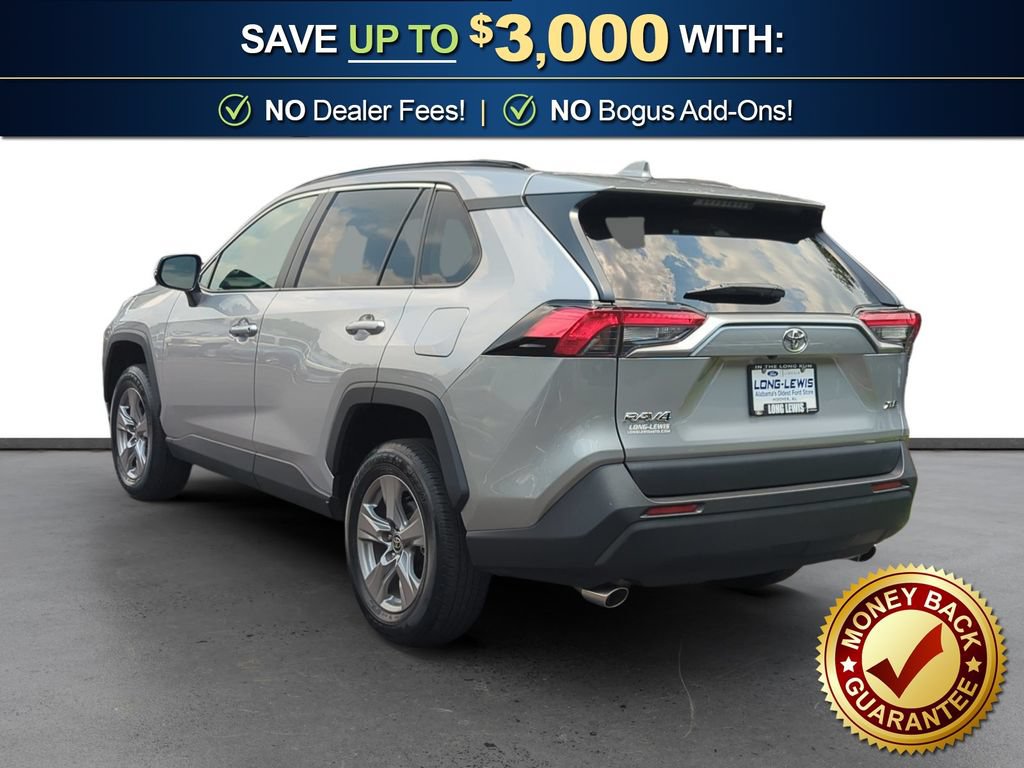 Used 2023 Toyota RAV4 XLE w/ Convenience Package FWD image 4