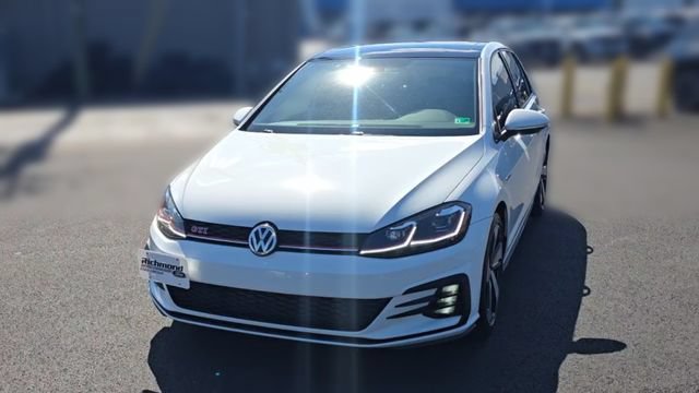 Used 2020 Volkswagen GTI SE FWD image 4