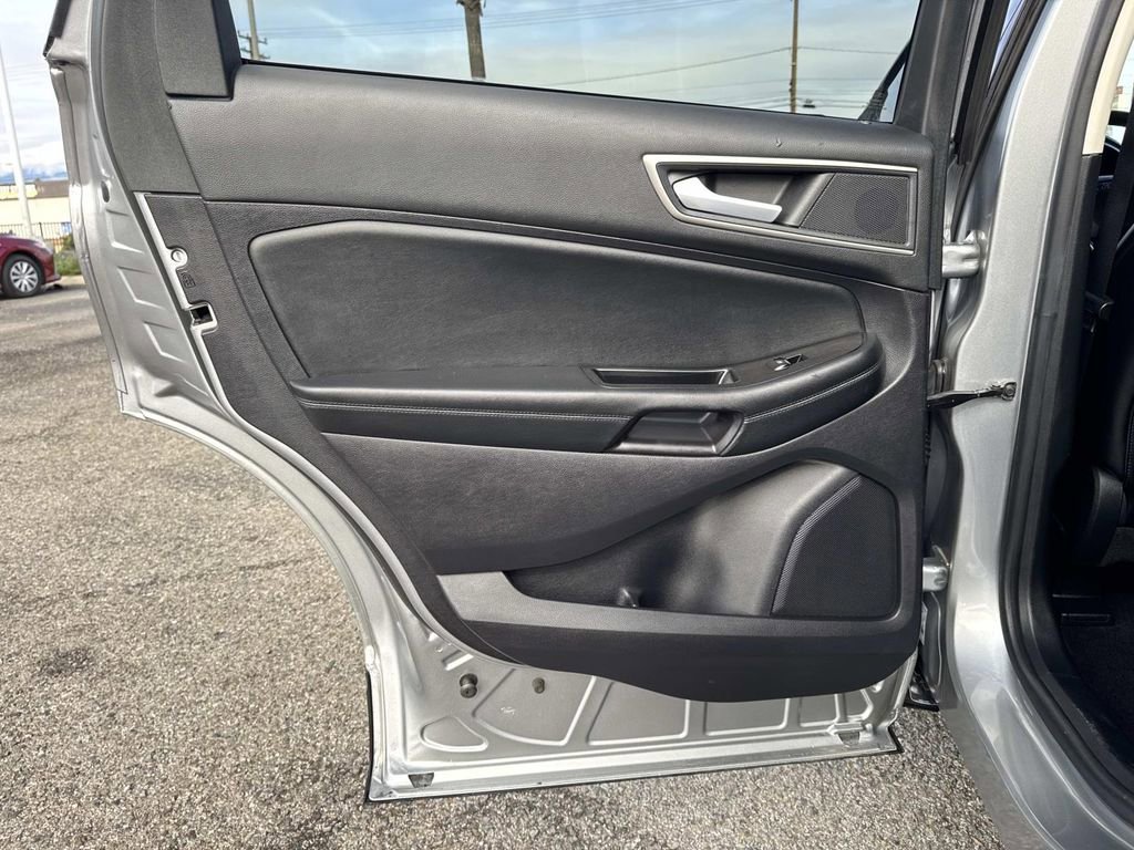 Certified 2020 Ford Edge SEL w/ Convenience Package image 23