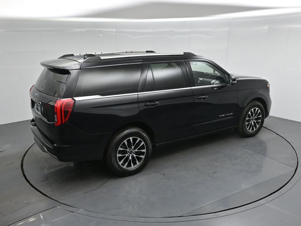 Certified 2025 Ford Expedition Platinum image 40
