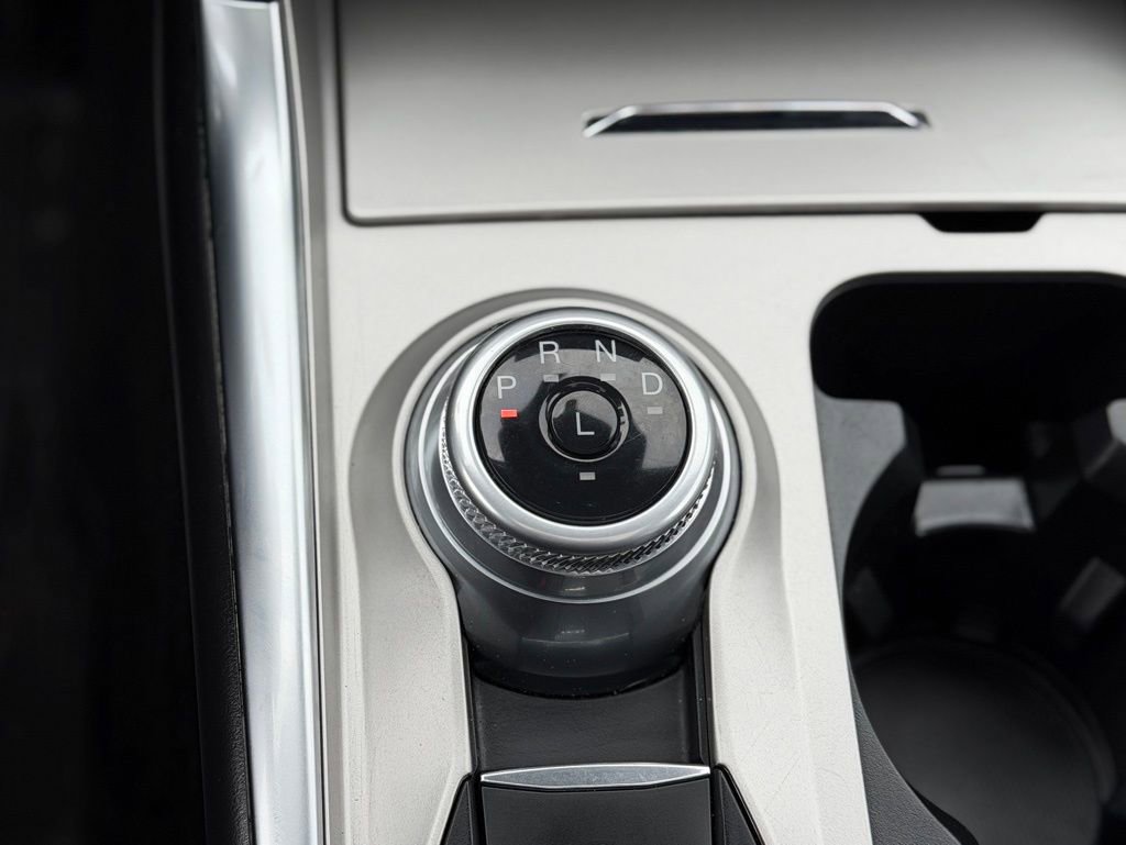 Certified 2023 Ford Explorer XLT w/ Equipment Group 202A image 20