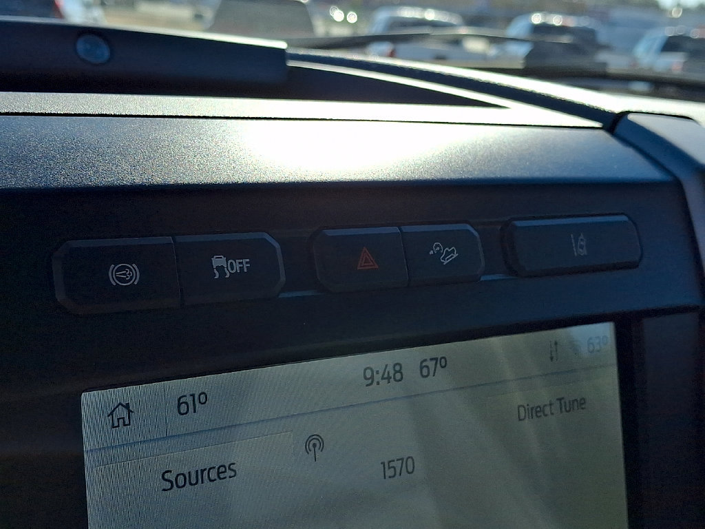 Certified 2020 Ford F350 Lariat AWD/4WD image 24