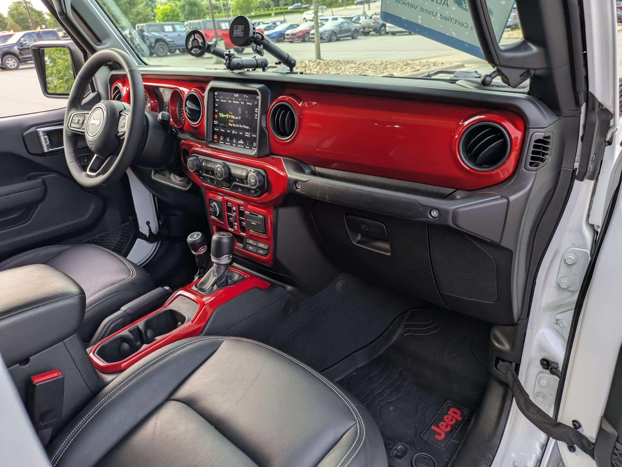 Used 2023 Jeep Gladiator Sport AWD/4WD image 39