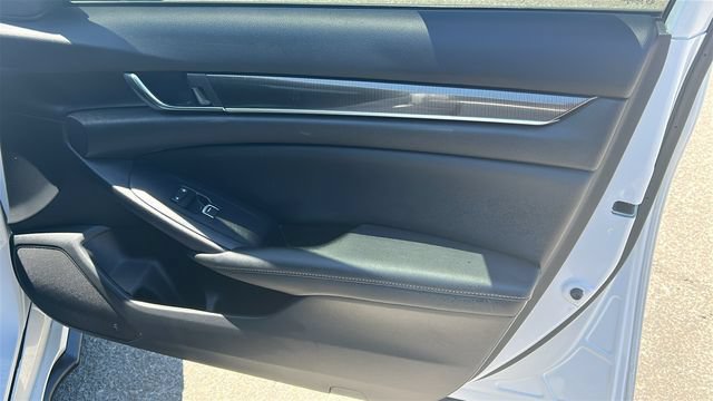 Used 2020 Honda Accord Sport image 10