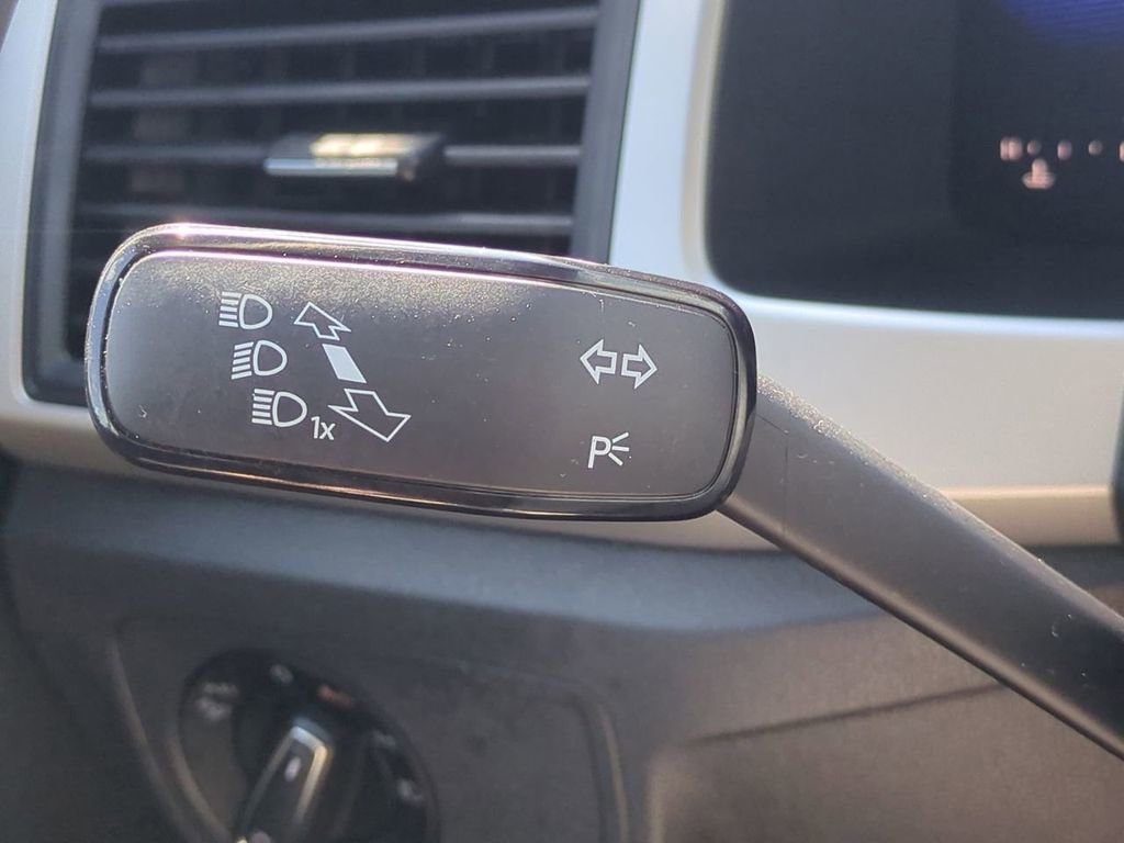 Used 2022 Volkswagen Atlas SE image 27