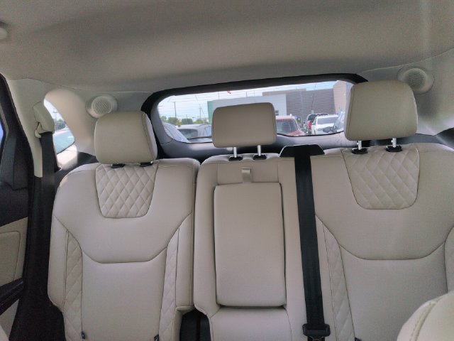 Certified 2023 Ford Edge Titanium AWD/4WD image 54