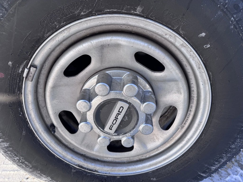 Certified 2022 Ford F250 XL w/ Power Equipment Group image 17