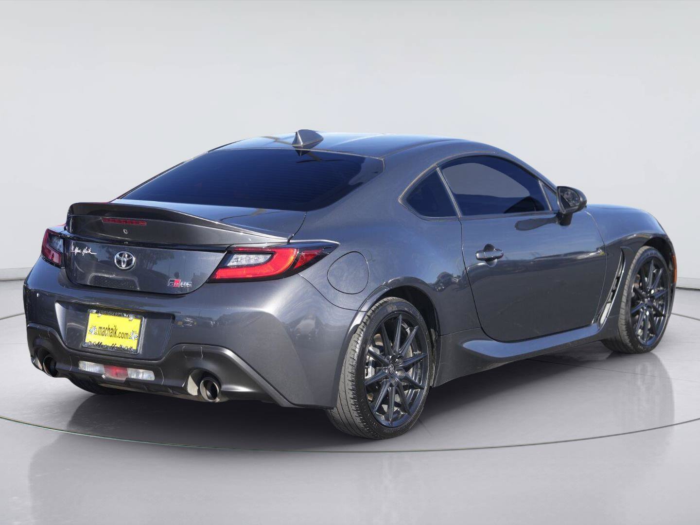 Used 2023 Toyota GR86 Premium RWD image 6