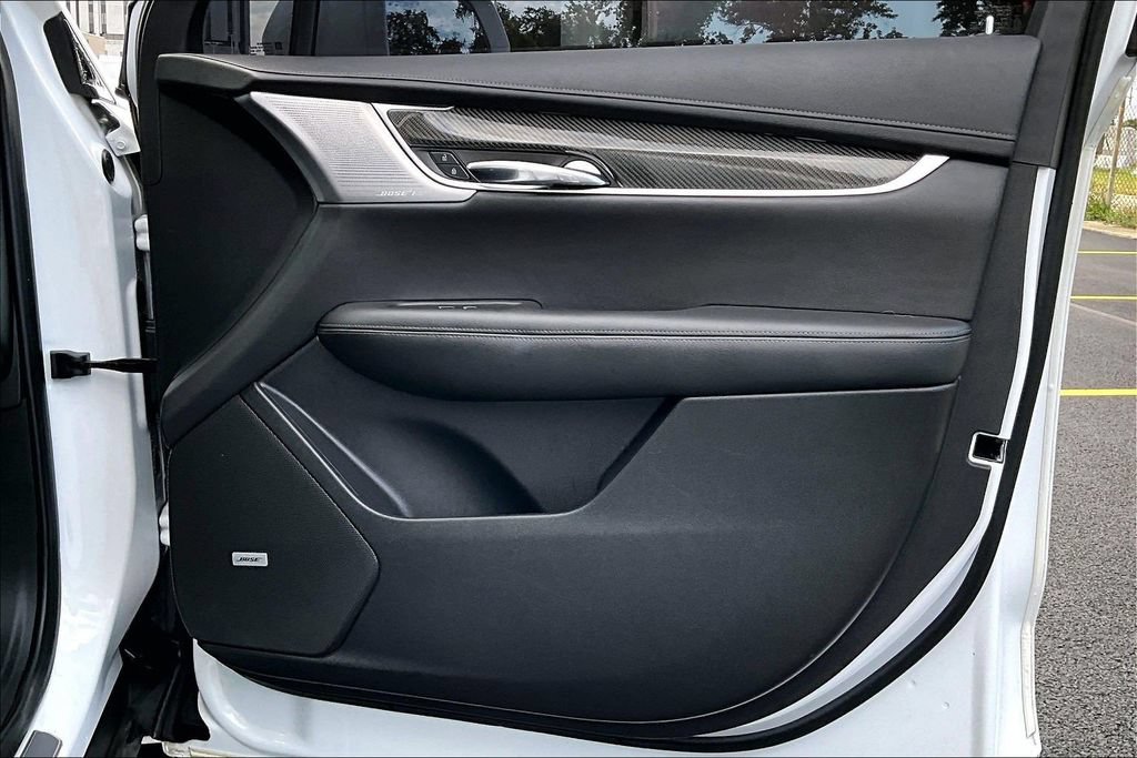 Used 2020 Cadillac XT6 Sport AWD/4WD image 23