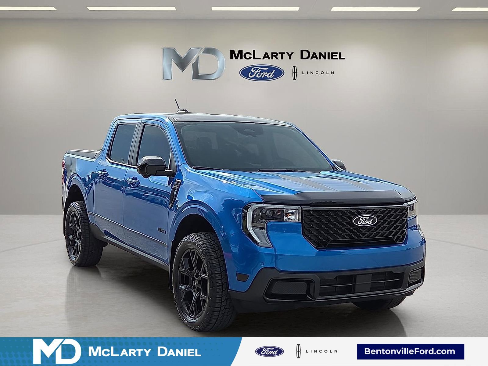 Certified 2025 Ford Maverick Lariat w/ Black Appearance Package