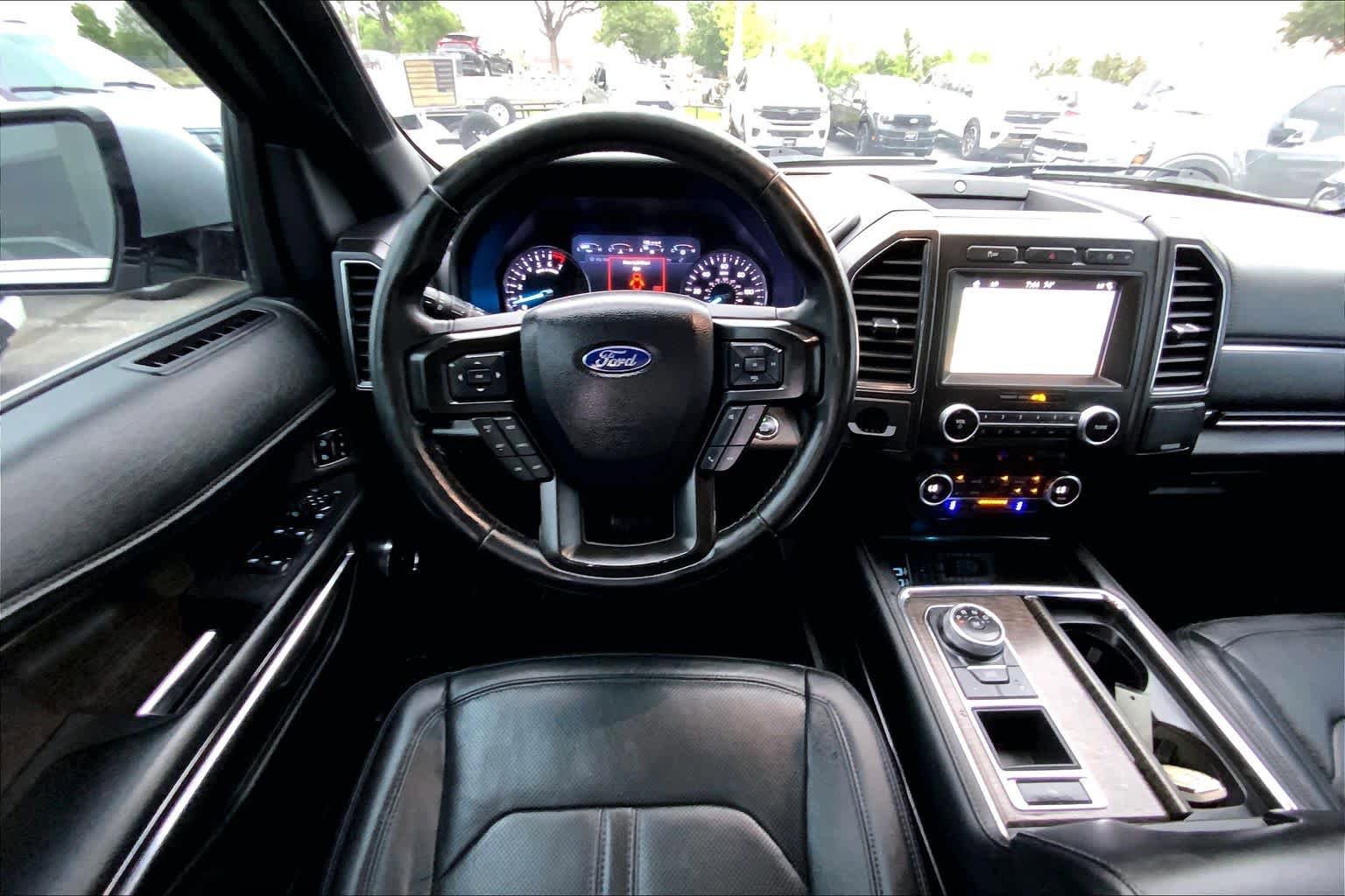 Certified 2019 Ford Expedition Max Limited RWD image 6