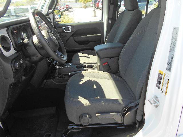 Used 2025 Jeep Wrangler Unlimited Sport AWD/4WD image 5