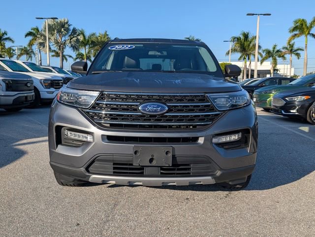 Certified 2022 Ford Explorer XLT w/ Equipment Group 202A image 6