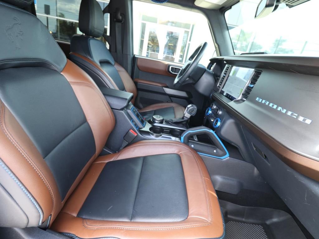 Certified 2022 Ford Bronco Outer Banks AWD/4WD image 12
