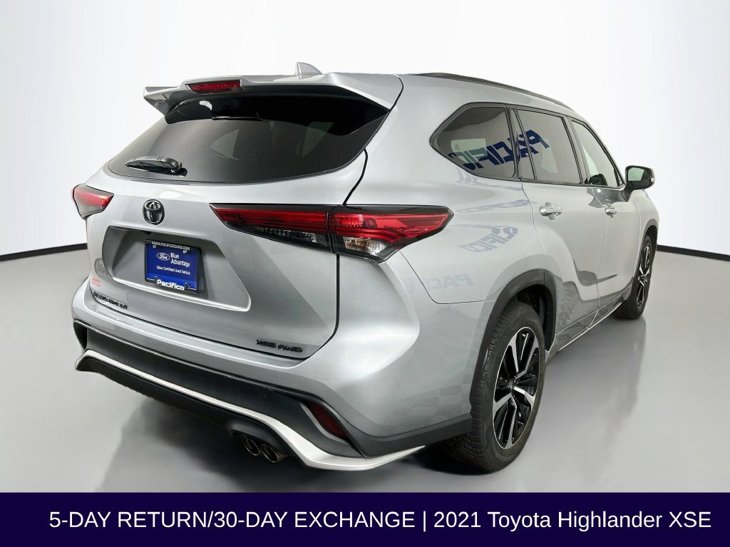 Used 2021 Toyota Highlander XSE AWD/4WD image 8