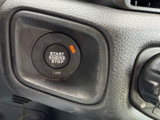 Used 2024 Jeep Wrangler Unlimited AWD/4WD image 27