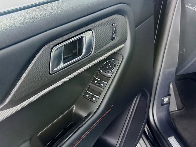 Certified 2025 Ford Explorer ST-Line w/ ST-Line Street Pack AWD/4WD image 18