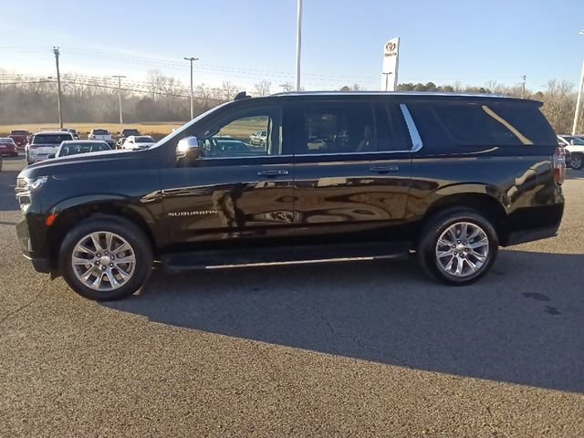 Used 2024 Chevrolet Suburban Premier image 2
