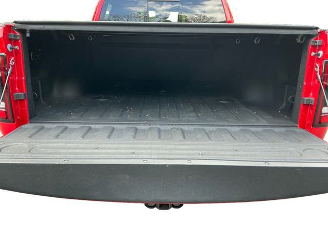 Used 2024 RAM 2500 Big Horn w/ Night Edition AWD/4WD image 19