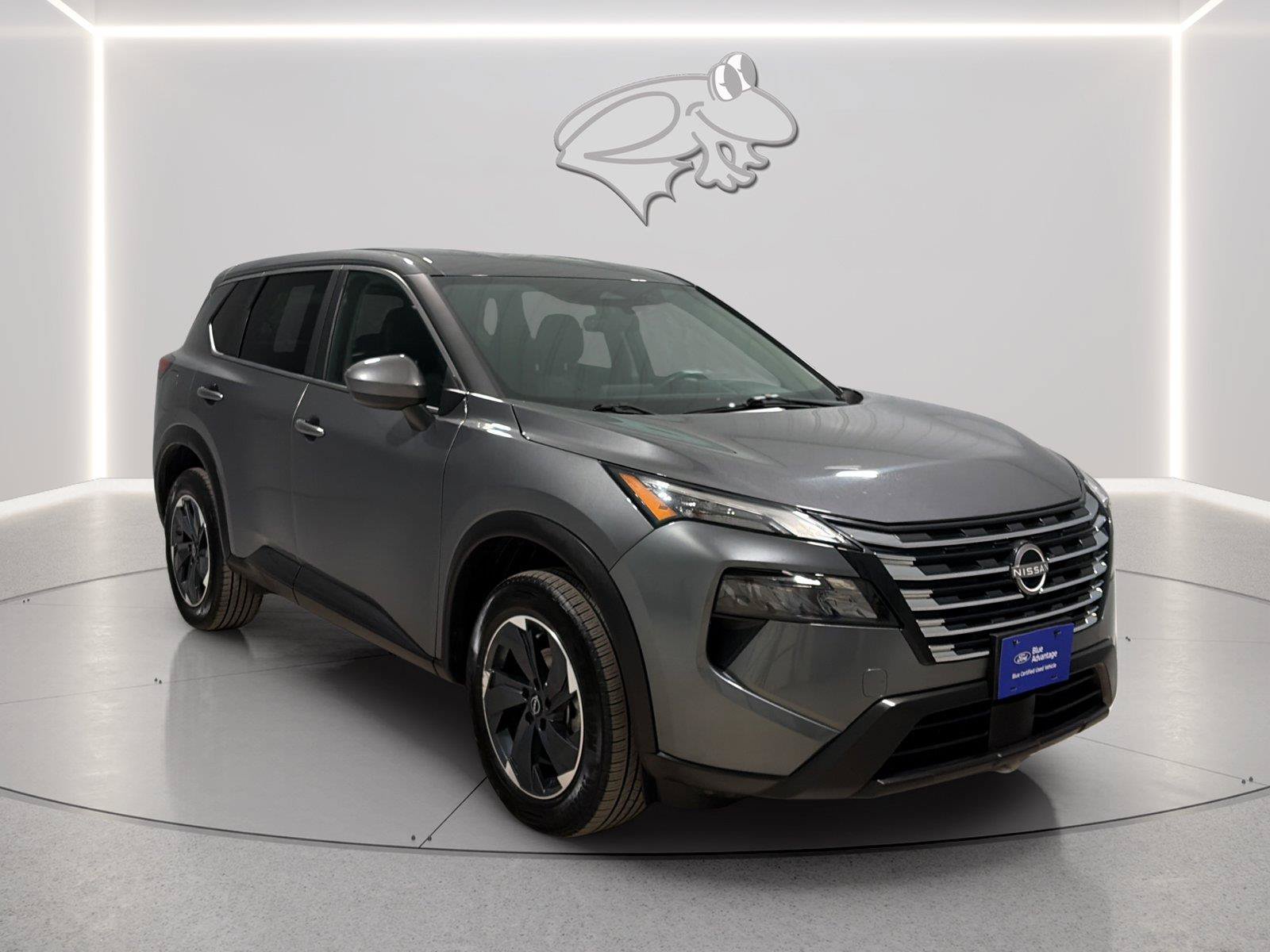 Used 2025 Nissan Rogue SV AWD/4WD image 7