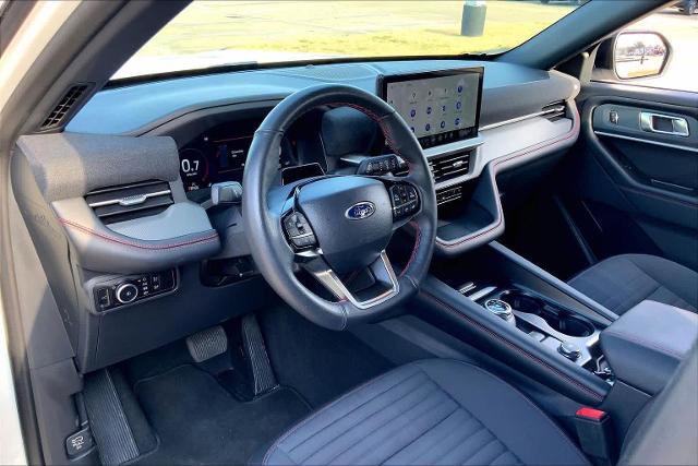 Certified 2025 Ford Explorer ST-Line image 16