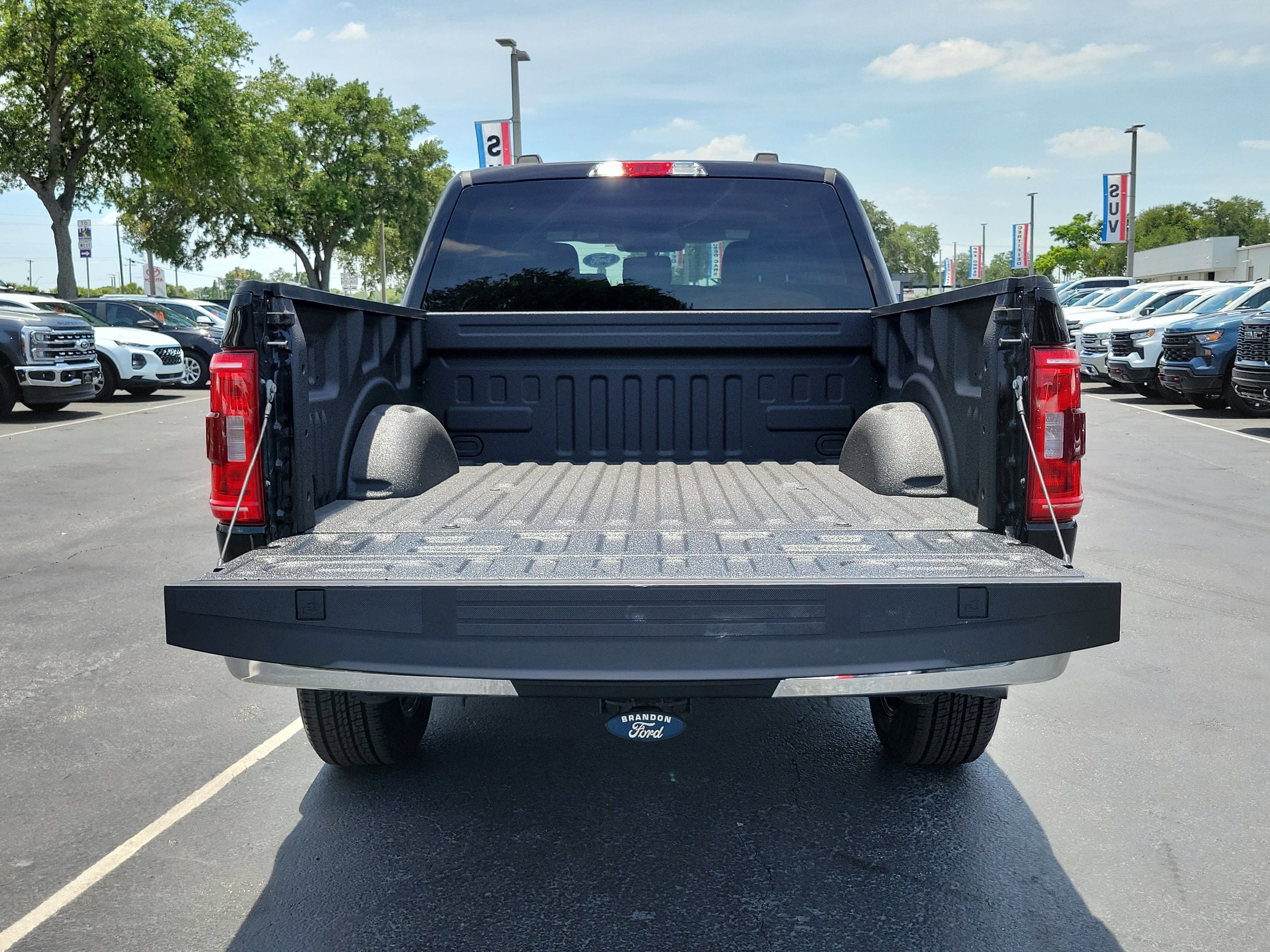 Certified 2023 Ford F150 XLT w/ Equipment Group 301A Mid AWD/4WD image 10