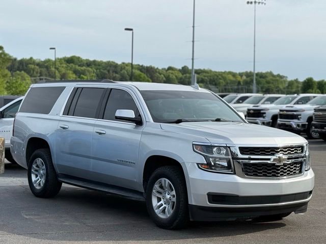 Used 2020 Chevrolet Suburban LT AWD/4WD image 33