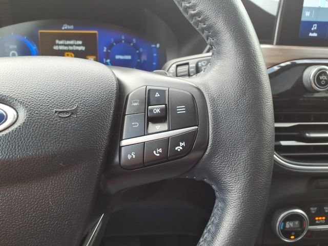 Certified 2020 Ford Escape Titanium AWD/4WD image 16