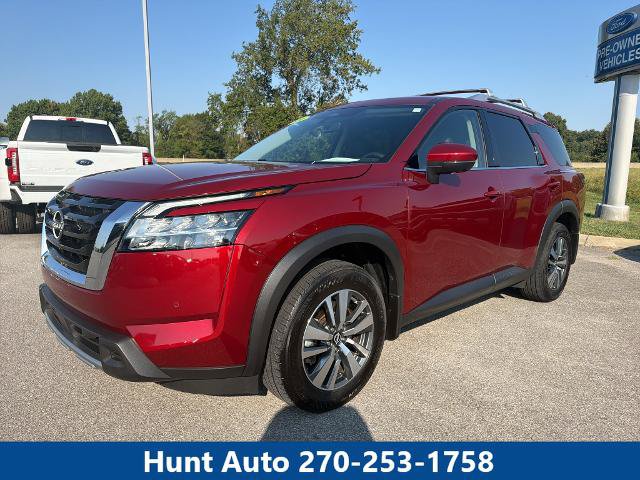 Used 2024 Nissan Pathfinder SL