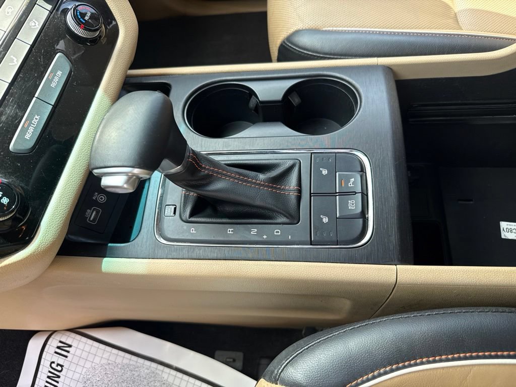 Used 2018 Kia Sedona LX w/ LX Essentials Premium Package FWD image 24