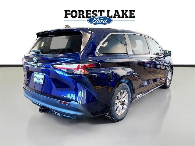Used 2021 Toyota Sienna LE image 7