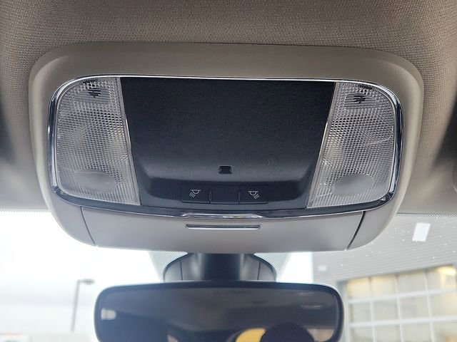 Used 2020 Dodge Durango SXT w/ 3rd Row Seating Group image 19