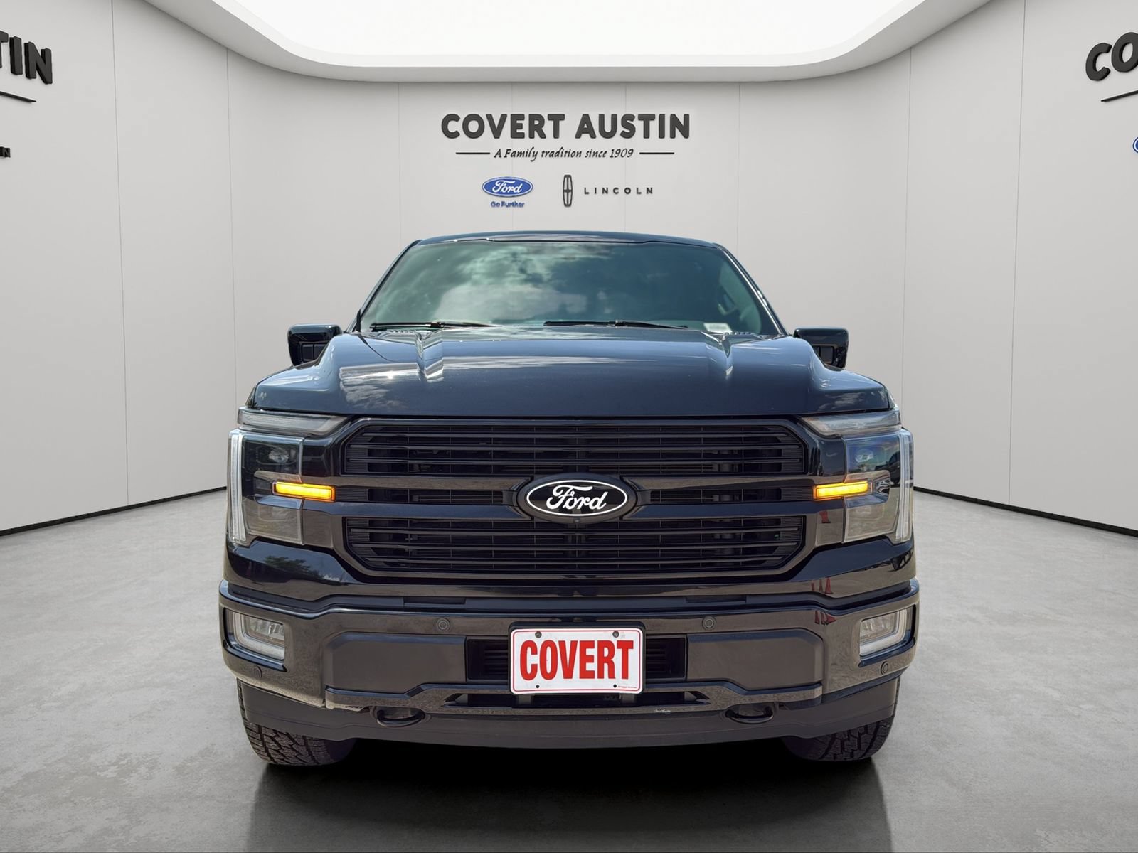 Certified 2024 Ford F150 Platinum w/ FX4 Off-Road Package AWD/4WD image 8
