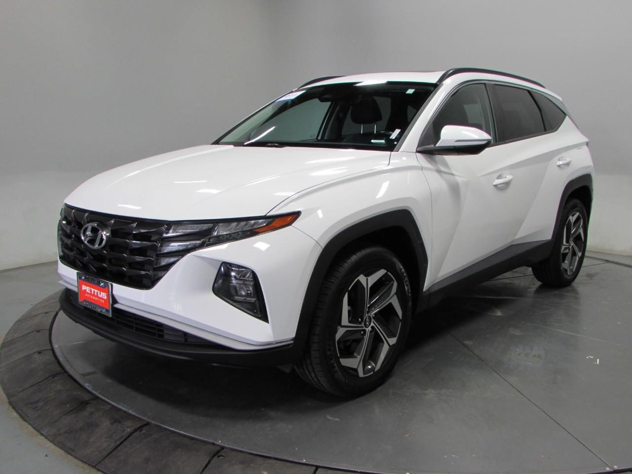Used 2023 Hyundai Tucson SEL w/ Convenience Package AWD/4WD image 3