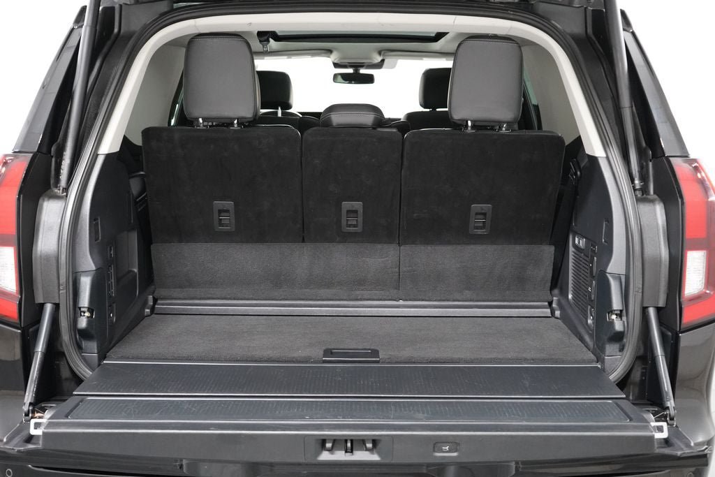 Certified 2025 Ford Expedition Platinum AWD/4WD image 34