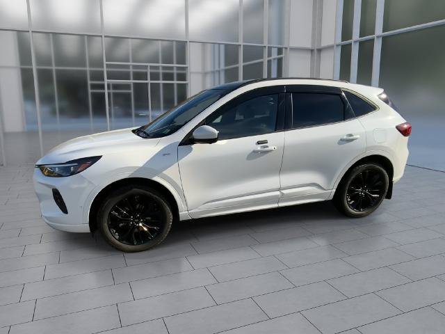 Certified 2024 Ford Escape ST-Line Elite w/ Premium Technology Package AWD/4WD image 4