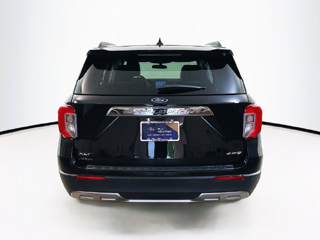 Certified 2023 Ford Explorer XLT w/ Equipment Group 202A AWD/4WD image 25