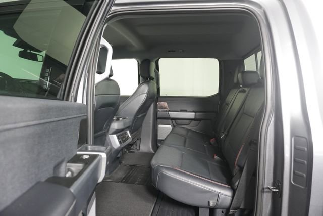 Certified 2024 Ford F450 Lariat w/ Lariat Ultimate Package AWD/4WD image 33