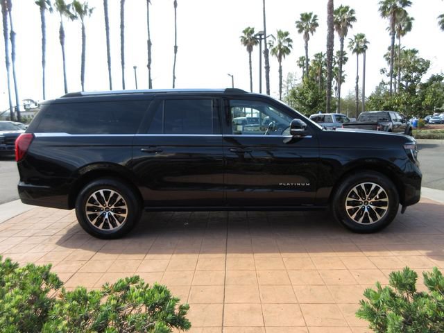 Certified 2025 Ford Expedition Max Platinum image 2