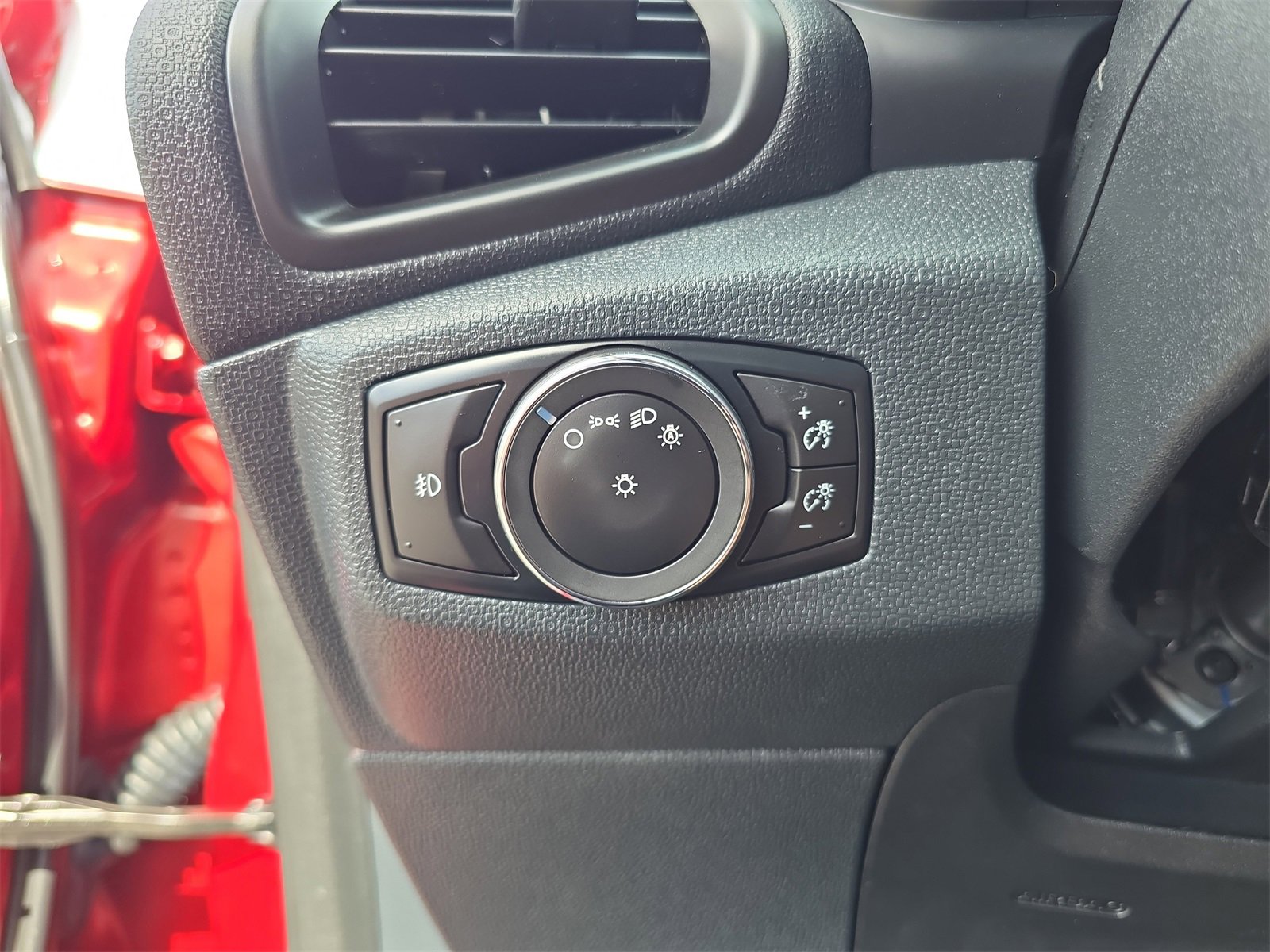 Certified 2021 Ford EcoSport SE w/ SE Convenience Package image 21