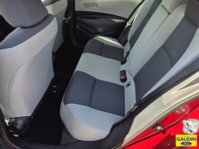Used 2026 Toyota Corolla LE FWD image 11