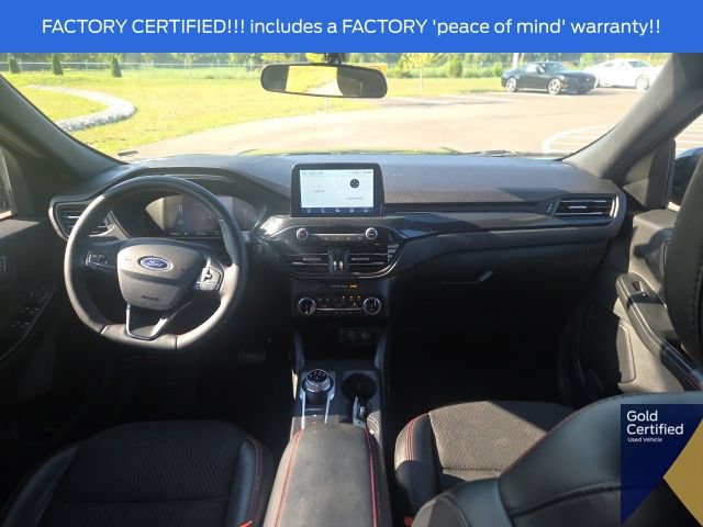 Certified 2025 Ford Escape ST-Line Select AWD/4WD image 22
