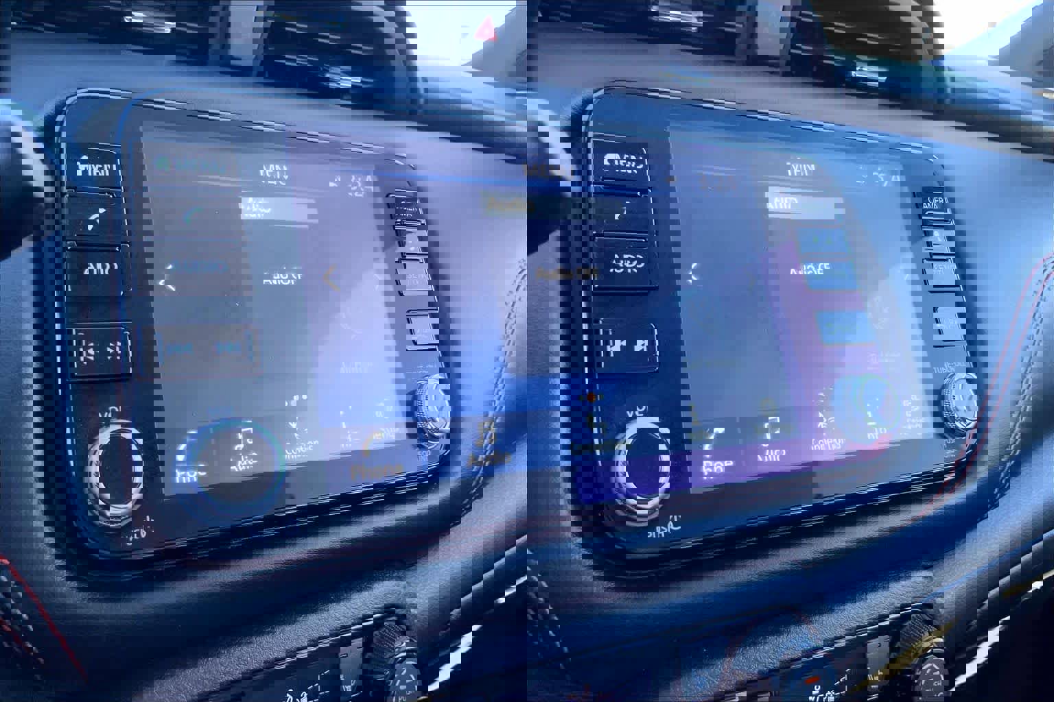 Used 2023 Nissan Kicks SR w/ SR Premium Package image 33