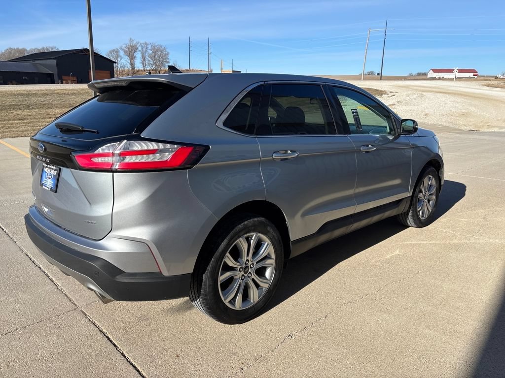 Certified 2024 Ford Edge Titanium AWD/4WD image 4