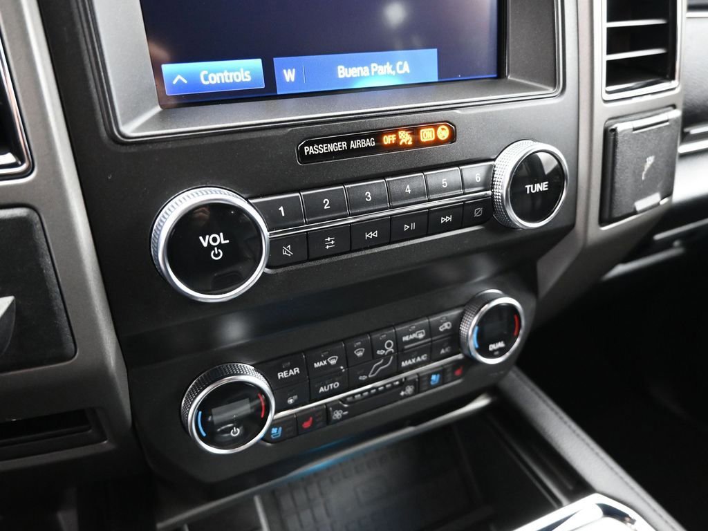 Certified 2020 Ford Expedition XLT w/ Equipment Group 202A image 24