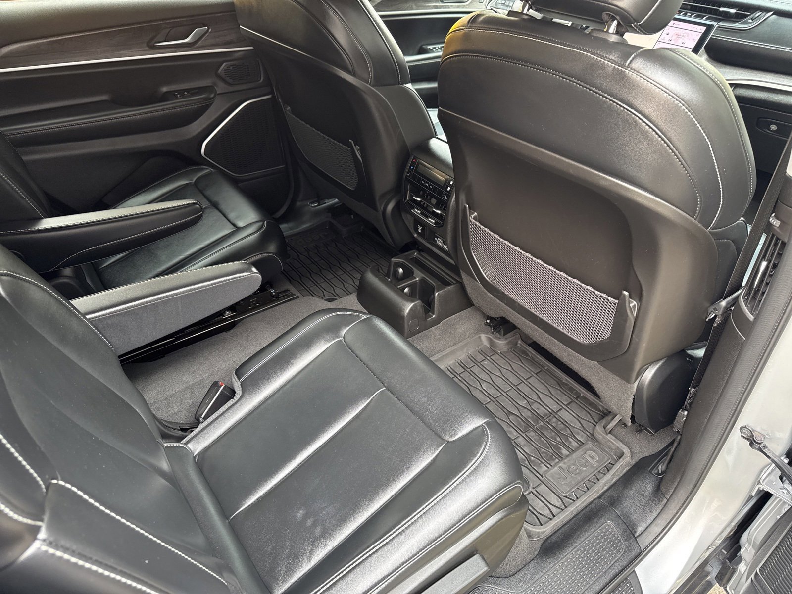 Used 2021 Jeep Grand Cherokee L Limited image 18